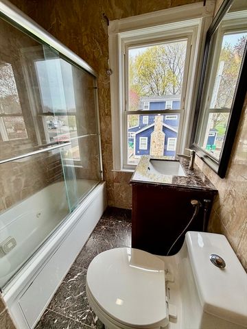 387 Washington St, Westwood, MA 02090