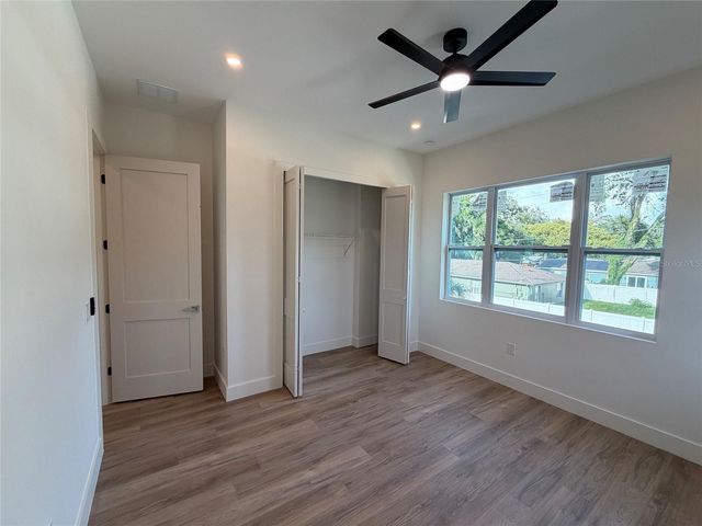 6710 N 17 STREET, Tampa, FL 33610