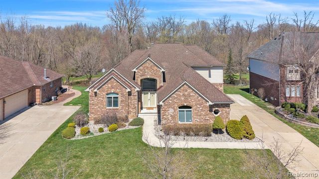 47081 Hidden River Circle, Canton, MI 48188
