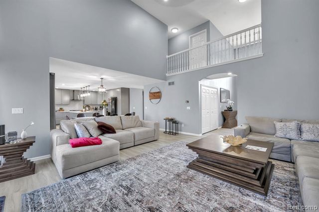 47081 Hidden River Circle, Canton, MI 48188