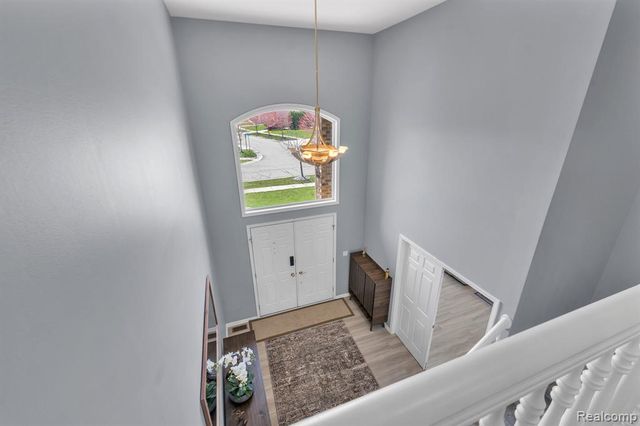47081 Hidden River Circle, Canton, MI 48188