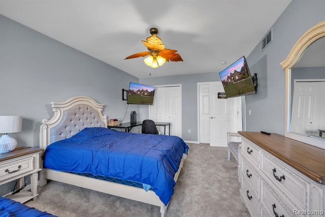 47081 Hidden River Circle, Canton, MI 48188