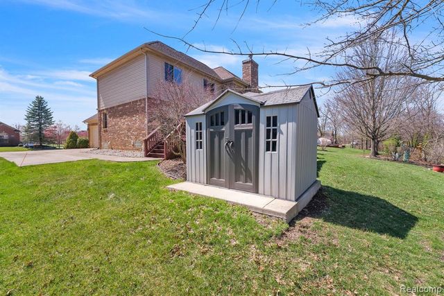 47081 Hidden River Circle, Canton, MI 48188