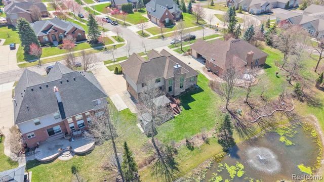 47081 Hidden River Circle, Canton, MI 48188