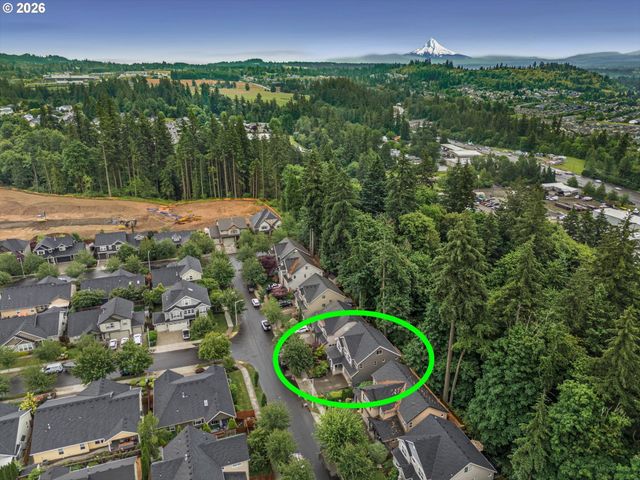 15057 Se GLENBROOK Rd, Clackamas, OR 97015
