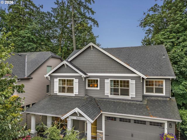 15057 Se GLENBROOK Rd, Clackamas, OR 97015