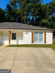1116 Summer Brook Road, Atlanta, GA 30349