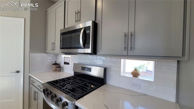 208 N Olympian Drive, Colorado Springs, CO 80905