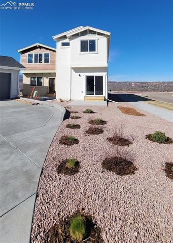 208 N Olympian Drive, Colorado Springs, CO 80905