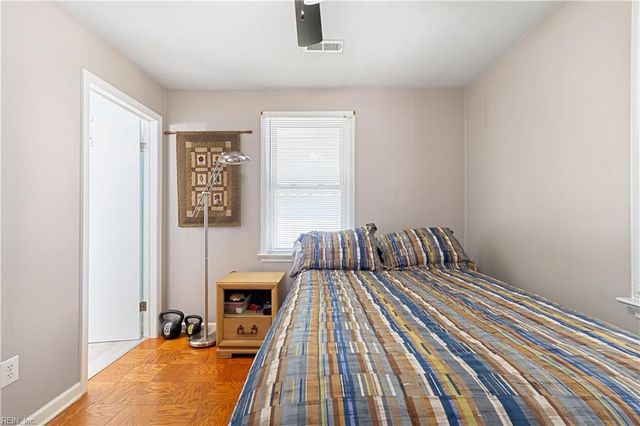 719 Paul ST, Newport News, VA 23605