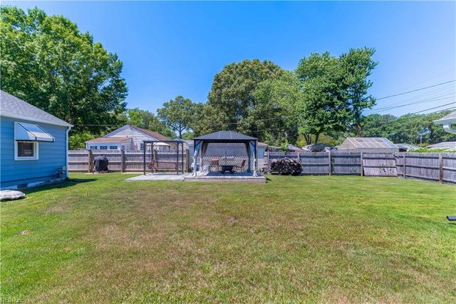 719 Paul ST, Newport News, VA 23605