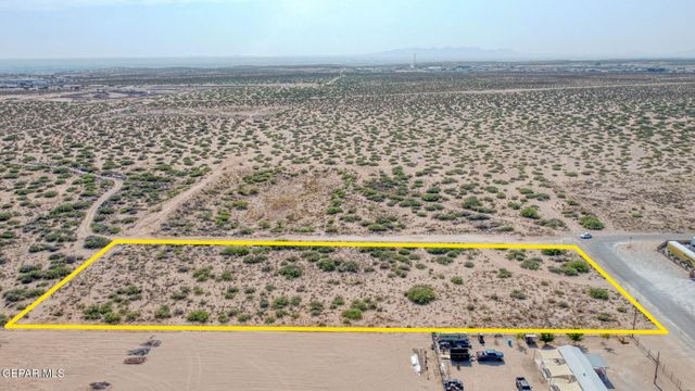 14900 DAIRYLAND Avenue, El Paso, TX 79928