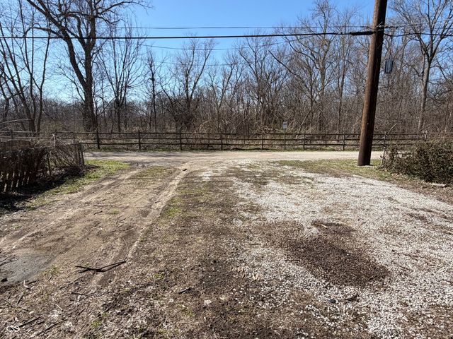 2314 N Capitol Avenue, Indianapolis, IN 46208