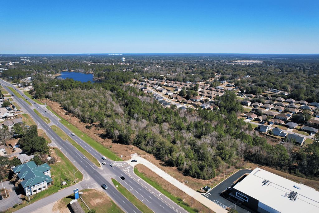 SR 85 Crestview, Crestview, FL 32536