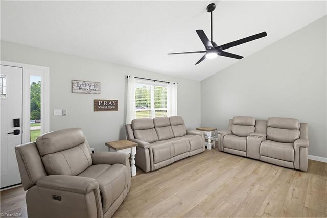 331 Tanglebrook Trail, Eden, NC 27288