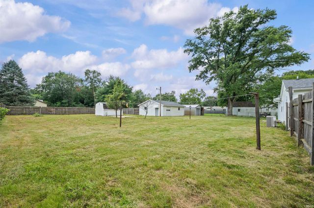 30186 County road 108, Elkhart, IN 46514