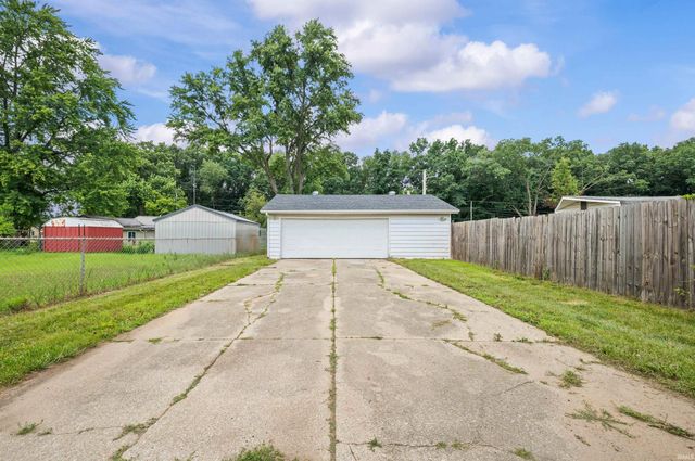 30186 County road 108, Elkhart, IN 46514