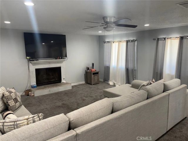 7936 Dumond, Fontana, CA 92336