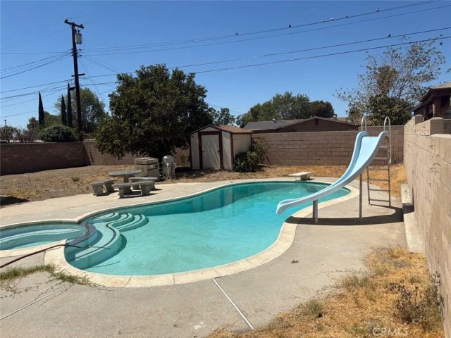 7936 Dumond, Fontana, CA 92336