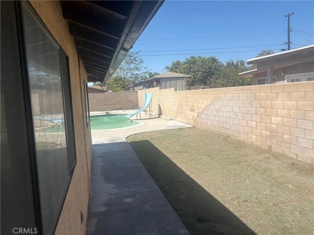 7936 Dumond, Fontana, CA 92336
