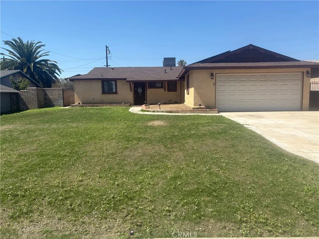 7936 Dumond, Fontana, CA 92336