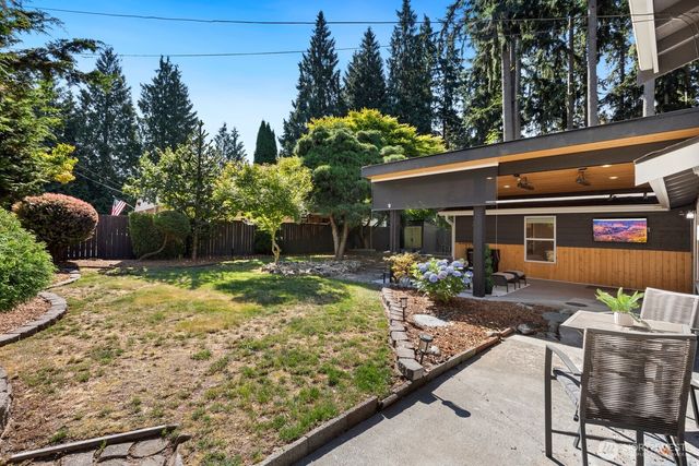 23629 45th Avenue SE, Bothell, WA 98021