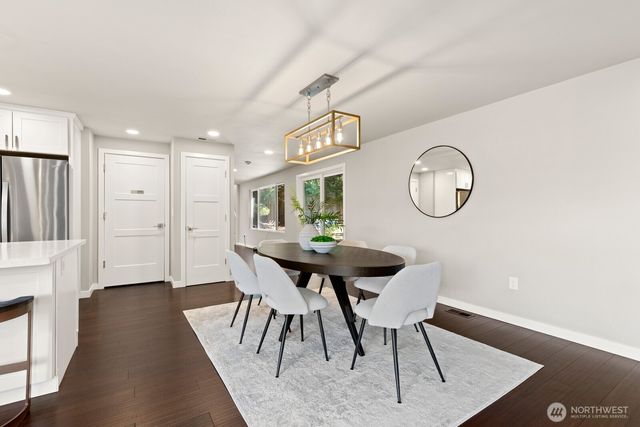 23629 45th Avenue SE, Bothell, WA 98021