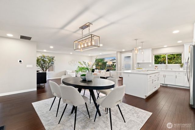 23629 45th Avenue SE, Bothell, WA 98021
