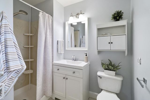 10039 Nebula Way, Sacramento, CA 95827