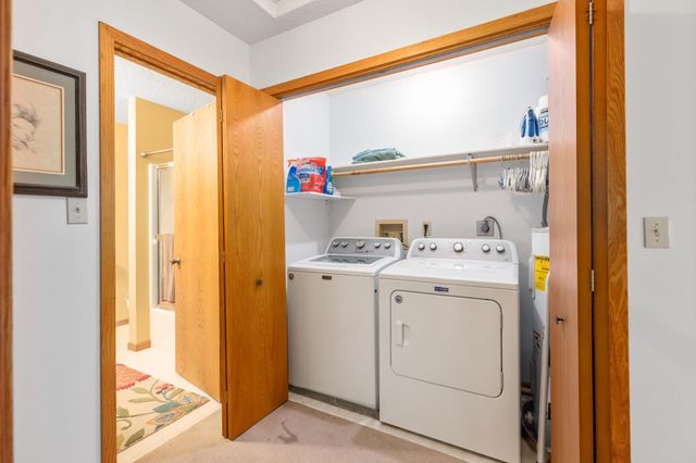 2306 Hillcrest Drive, Brainerd, MN 56401