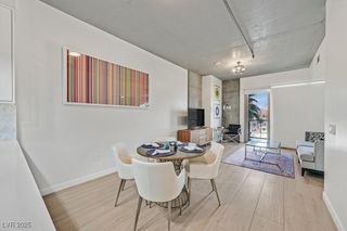 353 East Bonneville Avenue 433, Las Vegas, NV 89101