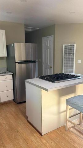 411 Manzanita Road, Boulder Creek, CA 95006