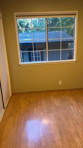 411 Manzanita Road, Boulder Creek, CA 95006