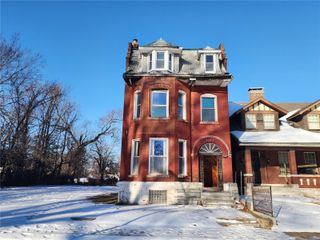 3027 Rauschenbach Avenue, St Louis, MO 63107