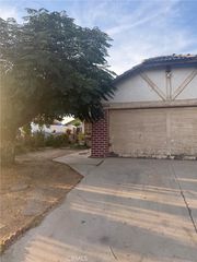 25050 Dana, Moreno Valley, CA 92551