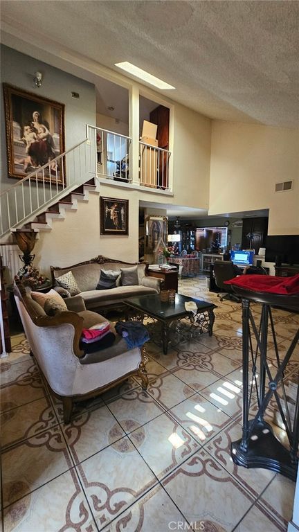 25050 Dana, Moreno Valley, CA 92551 — photo 2