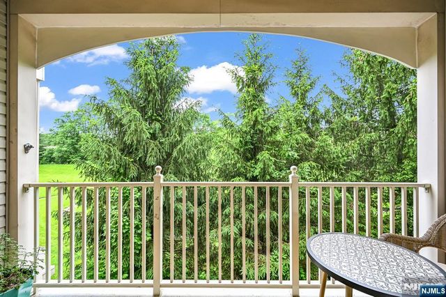 717 Regal Boulevard, Livingston, NJ 07039