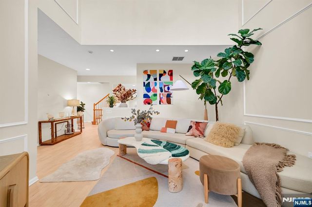 717 Regal Boulevard, Livingston, NJ 07039