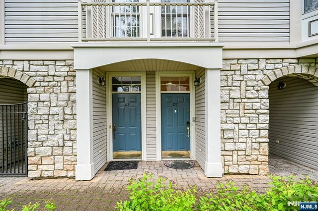 717 Regal Boulevard, Livingston, NJ 07039