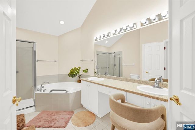 717 Regal Boulevard, Livingston, NJ 07039