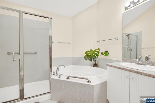 717 Regal Boulevard, Livingston, NJ 07039