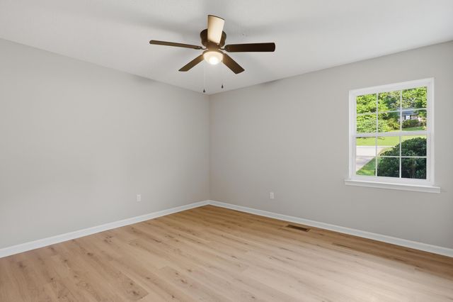 382 Smitherman Road, Ringgold, GA 30736