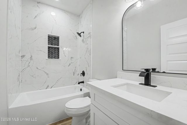 1740 Garden Park Drive, Biloxi, MS 39531