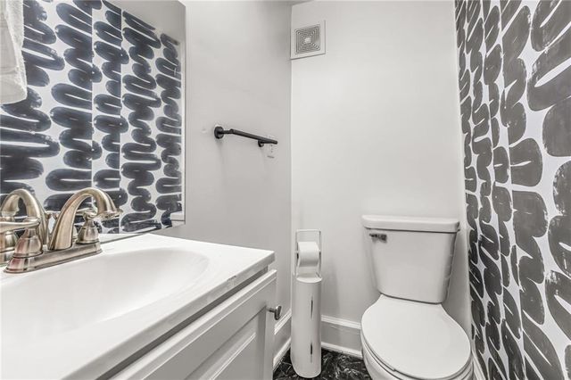 4024 Montgall Avenue, Kansas City, MO 64130