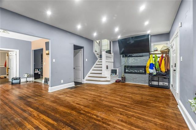 4024 Montgall Avenue, Kansas City, MO 64130