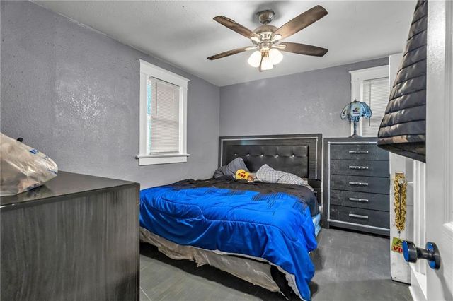 4024 Montgall Avenue, Kansas City, MO 64130