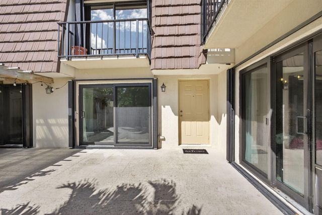 711 7th Lane, Palm Beach Gardens, FL 33418