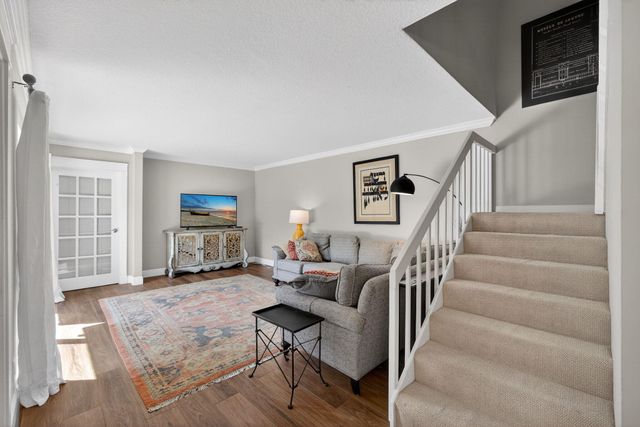 711 7th Lane, Palm Beach Gardens, FL 33418