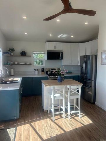 337 S. Barnwell St., Oceanside, CA 92054