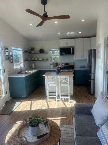 337 S. Barnwell St., Oceanside, CA 92054